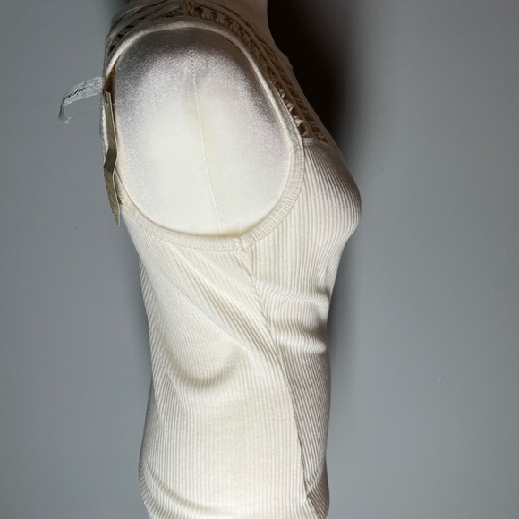 Gimmicks women’s tank top - size: M - Brand new with tags - Picture 3 of 15